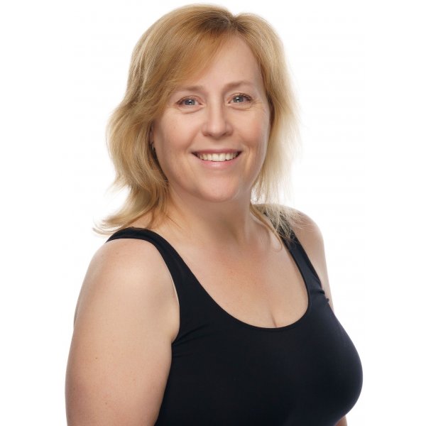 30 Minute Hit - Phoenix-North fitness kickboxing - Tricia Bryski and Pierre L'Italien