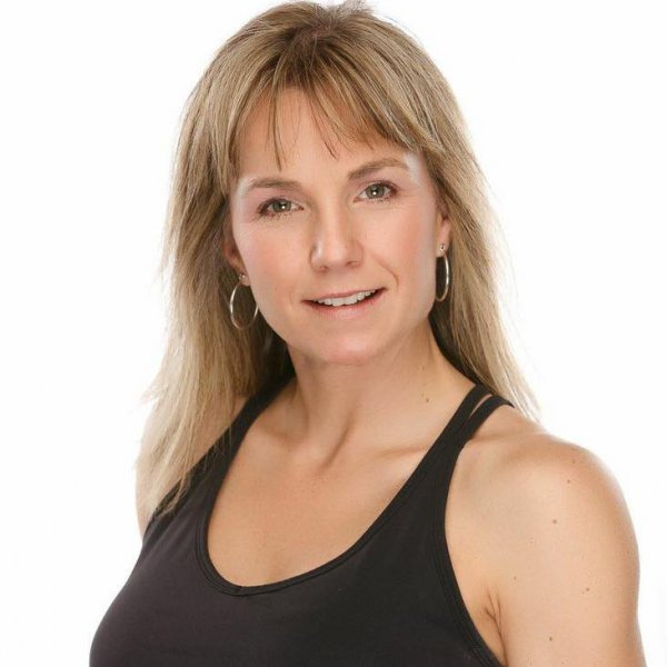 30 Minute Hit - Maple Ridge fitness kickboxing - Brenda Woods